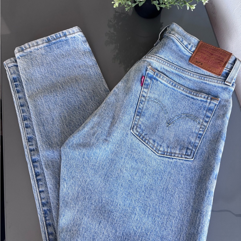 Levi's Blue Straight Leg Jeans Classic Denim - Picture 4 of 10